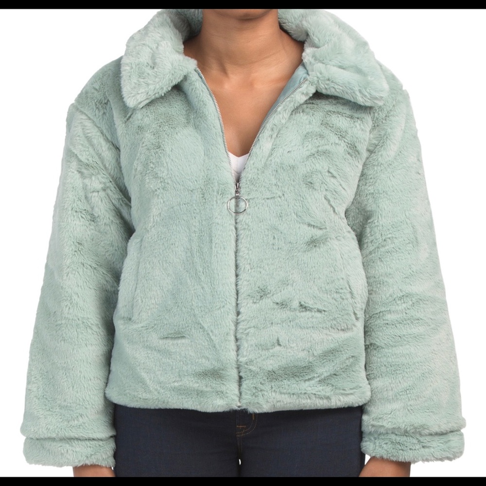 Faux fur cozy jacket